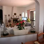 Monte Dos Netos 펜션 Corcitos