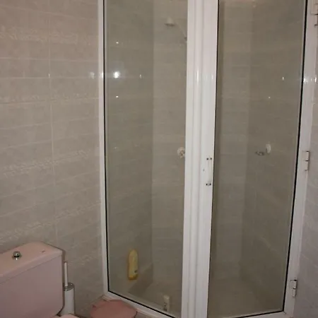 בית נופש Monte Dos Netos *