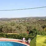 Feriehus Monte Dos Netos *