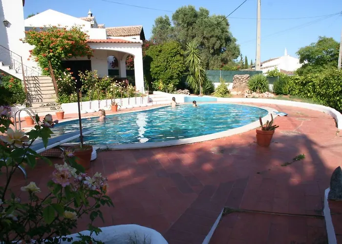 Prázdninový dům Monte Dos Netos *